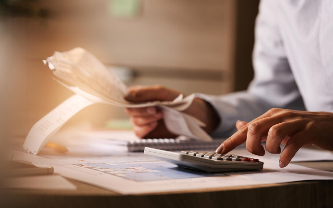 Dicas essenciais de organização financeira para clínicas